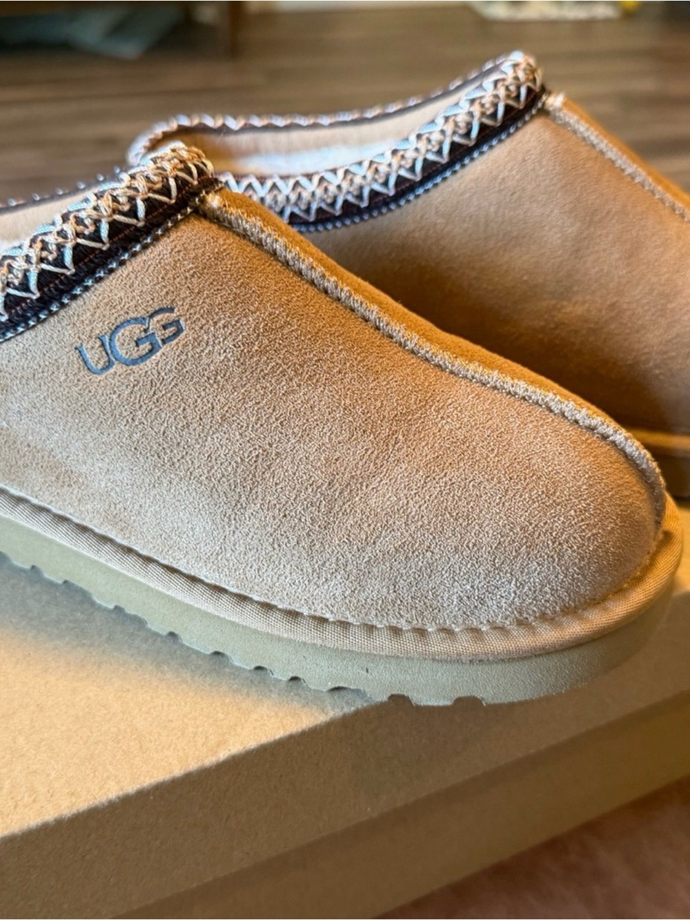 New women’s sz 9 UGG Tasman II Slipper, Chestnut shoe slide